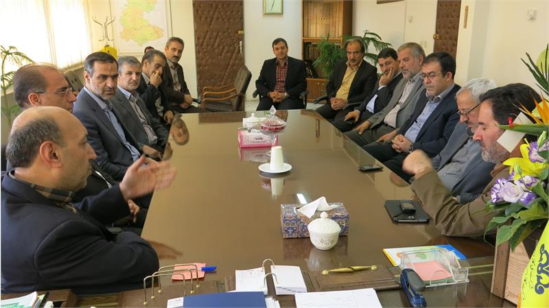 حضور اعضای شورای اسلامی کلانشهر اراک در شرکت گاز استان مرکزی