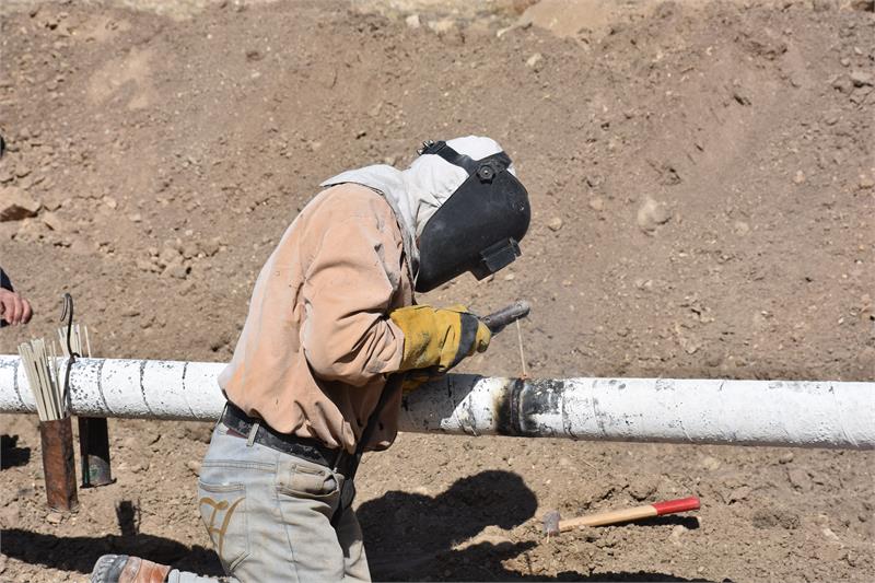 پیمانکار اجرای گازرسانی به حفره های خالی و پراکنده در سطح شهرستان شازند انتخاب شد.