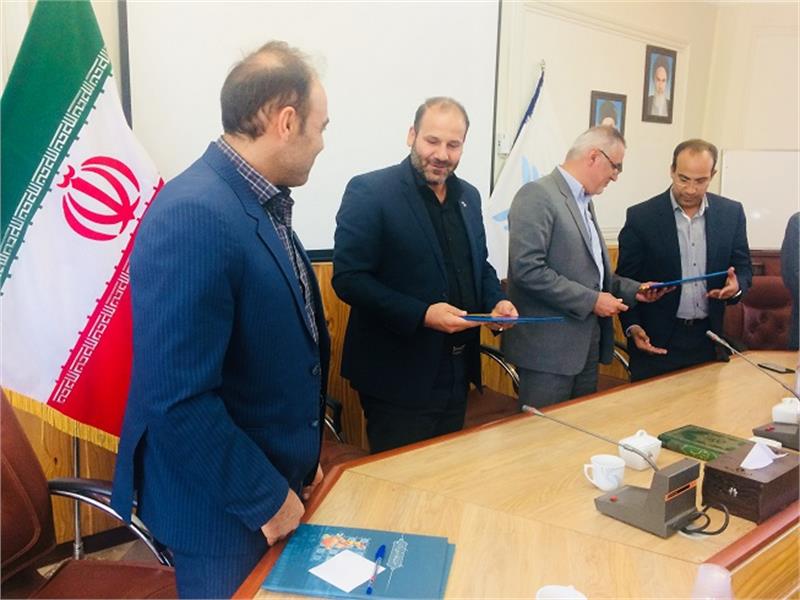 امضاء تفاهم نامه همکاری پژوهشی مشترک بین شرکت گاز استان مرکزی و دانشگاه آزاد اسلامی اراک