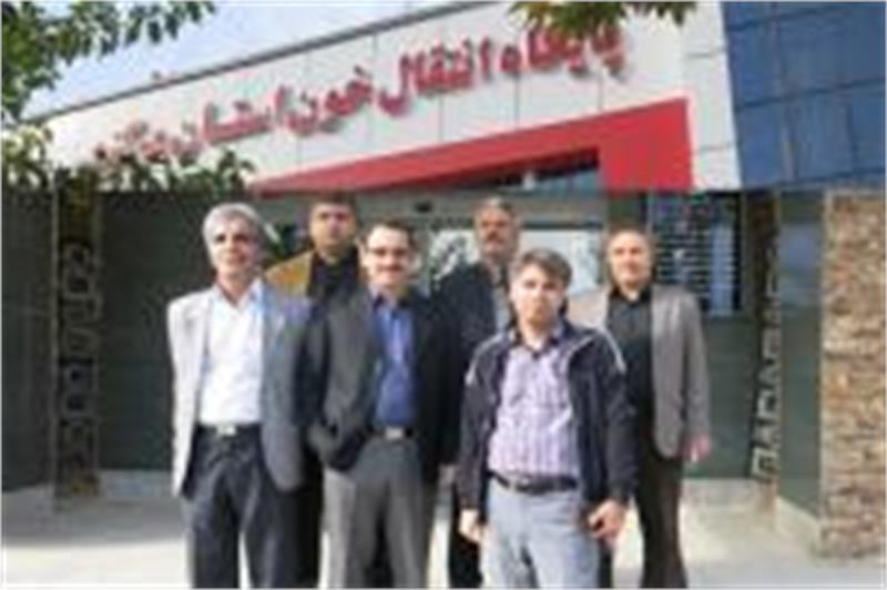 جمعی از کارکنان شرکت گاز استان مرکزی واحدی از خون خود را اهداء نمودند