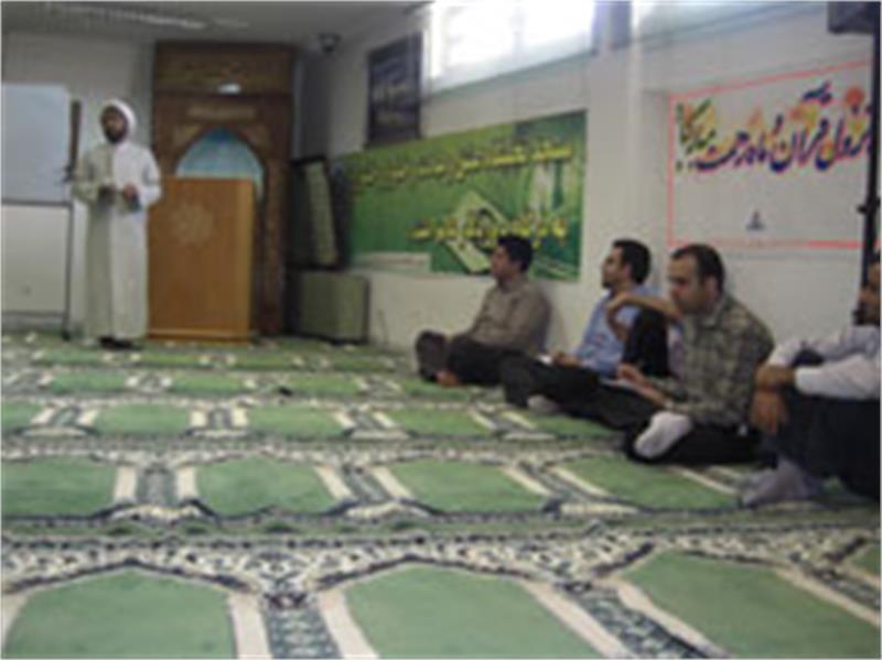 برگزاری دوره 28 ساعته آموزش ترویج و توسعه فرهنگ نماز در بین کارکنان شرکت گاز استان مرکزی