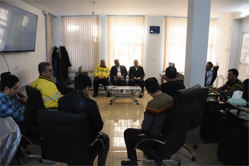 بازدید معاون استاندار از امداد مکانیزه شرکت گاز استان مرکزی