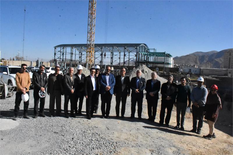 بازدید شهردار کلانشهر اراک از مراحل ساخت پروژه ساختمان پشتیبانی و مدیریت بحران