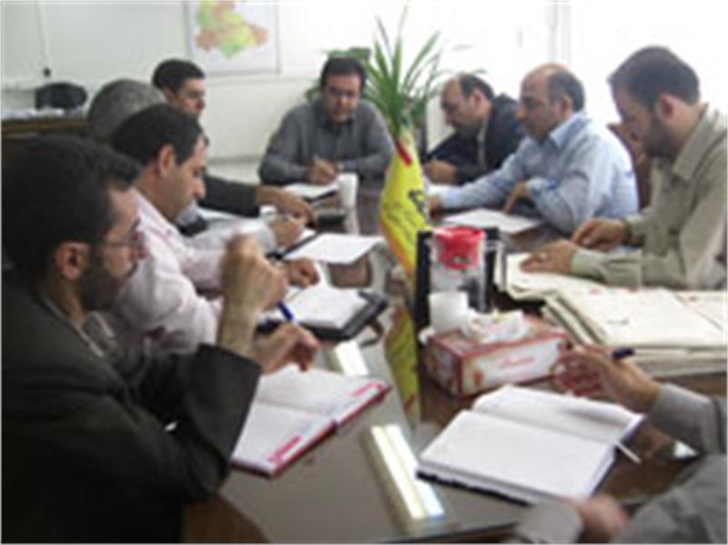خدمات نظارت کارگاهی و بخش ناظرین مشاوره ای شرکت گاز استان مرکزی به بخش خصوصی واگذار شد