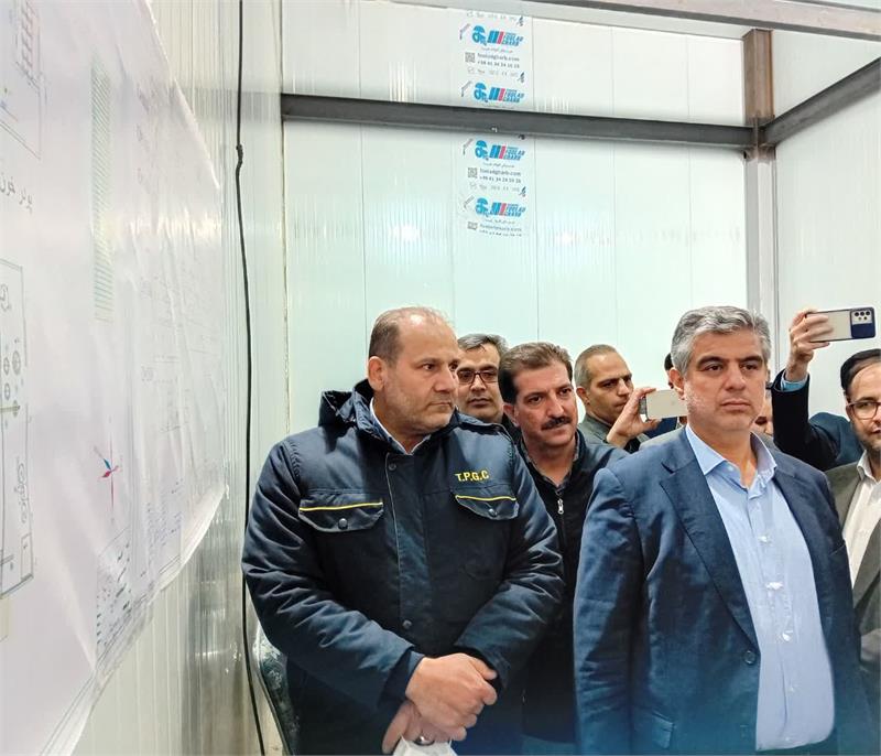 بازدید استاندار مرکزی و جمعی از مدیران از روند ساخت کشتارگاه صنعتی دام شهر داودآباد
