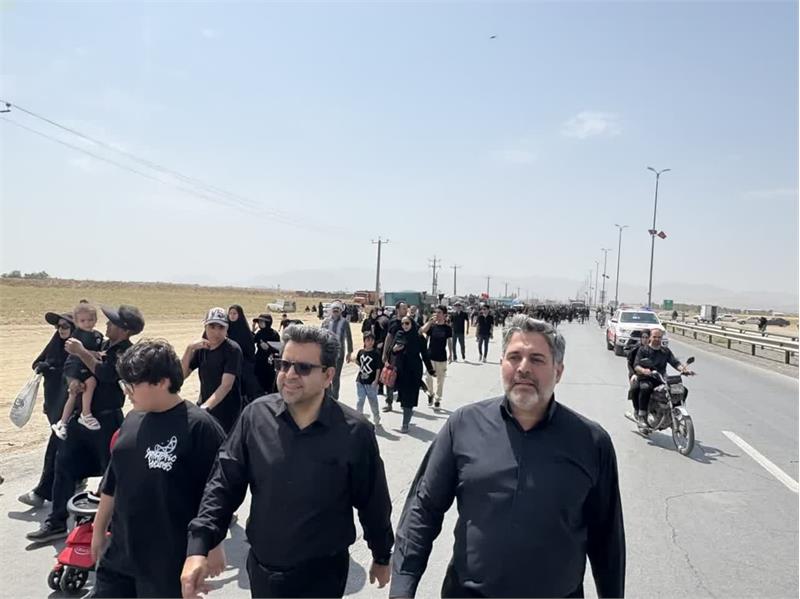 مدیرعامل شرکت گاز استان مرکزی در مراسم پیاده‌روی جاماندگان اربعین حسینی حضور یافت