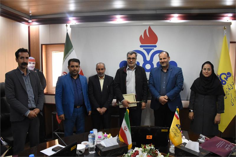 تجلیل از مربیان ورزشی شرکت گاز استان مرکزی با تأکید بر نقش الگویی آنان