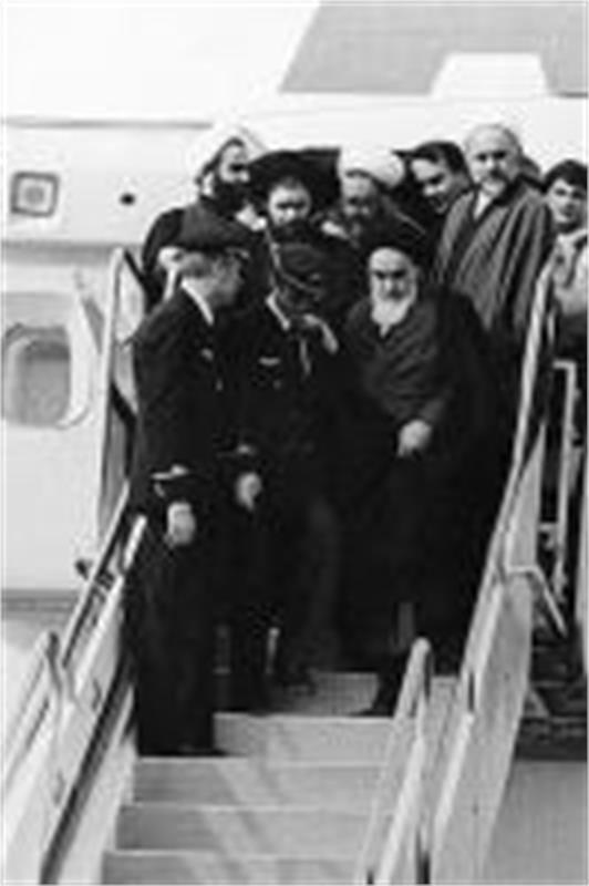دهه مبارک فجر و  سی و پنجمین سالگرد پیروزی شکوهمند انقلاب اسلامی را صمیمانه تبریک عرض می نماییم.