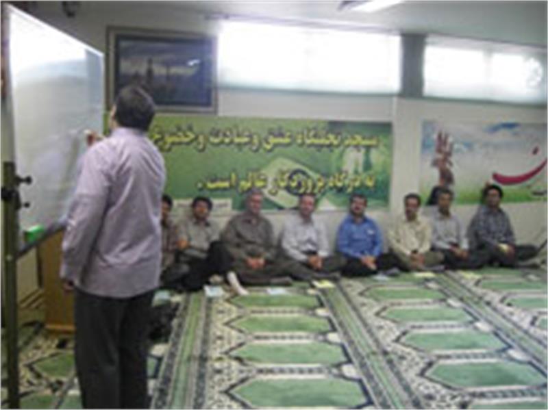 برگزاری دوره آموزش ترویج و توسعه فرهنگ نماز در بین کارکنان شرکت گاز استان مرکزی
