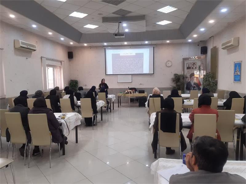 برگزاری دوره آموزشی فرزندپروری ویژه کارکنان و همسران آنان در شرکت گاز استان مرکزی