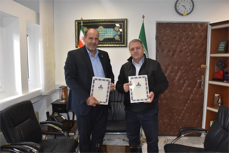 امضای تفاهم‌نامه میان باشگاه فرهنگی ورزشی آلومینیوم اراک و شرکت گاز استان مرکزی