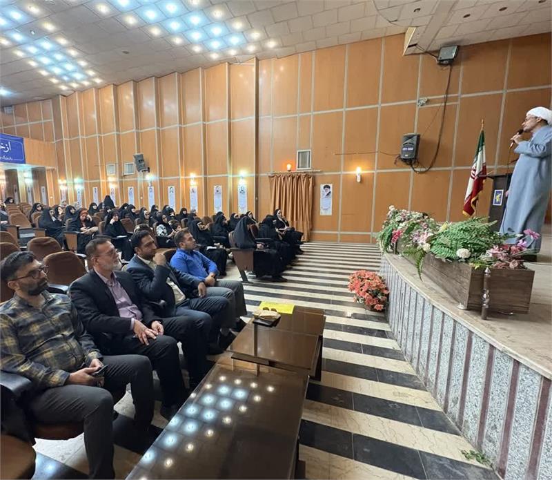 برگزاری کلاس فرزندپروری و مدیریت بحران‌های نوجوانی در اراک