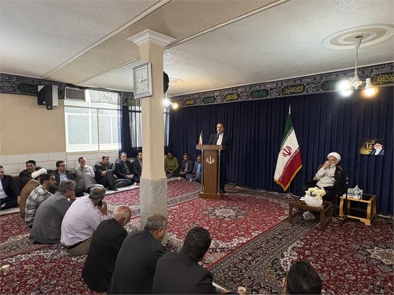 دیدار مدیرعامل شرکت گاز استان مرکزی با نماینده ولی فقیه دراستان و امام‌جمعه اراک