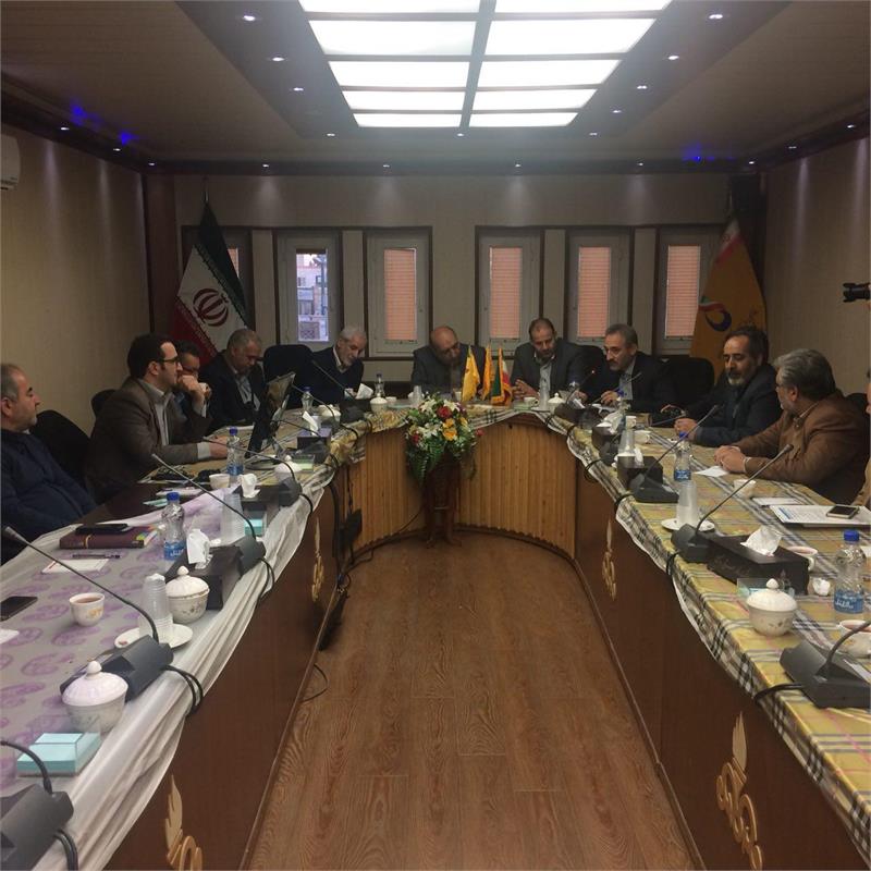 همزمان بابیست ونهمین روزآذرماه برگزاری جلسه مشترک مدیرعامل ومسئولین شرکت گازاستان مرکزی وشهردارومسئولین شهرداری کلان شهراراک درشرکت گاز